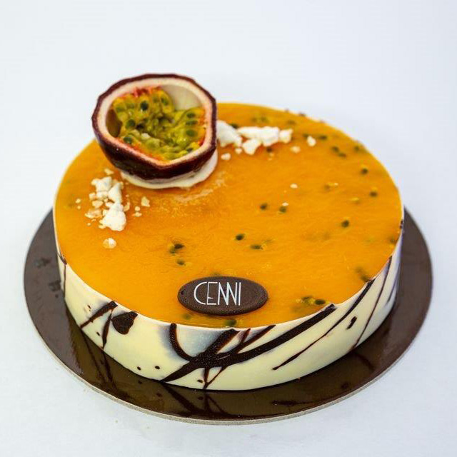 Bavarese al mango e frutto della passione