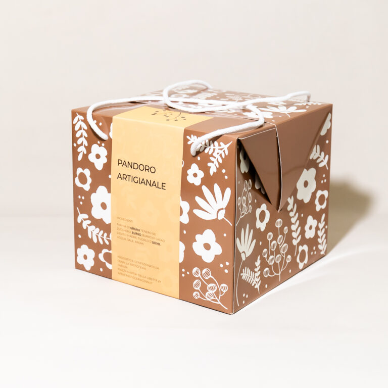 Pandoro artigianale classico